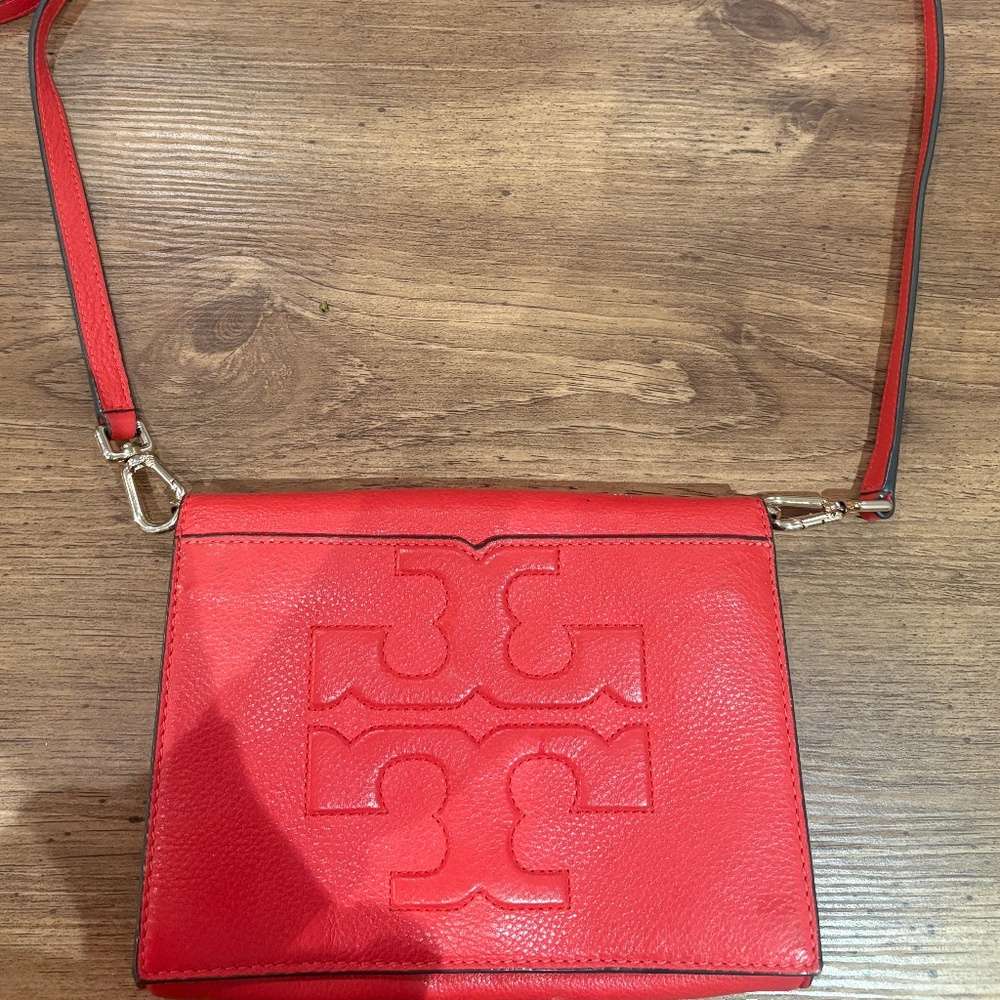 Tory Burch Bombe T embossed Crossbody Bag